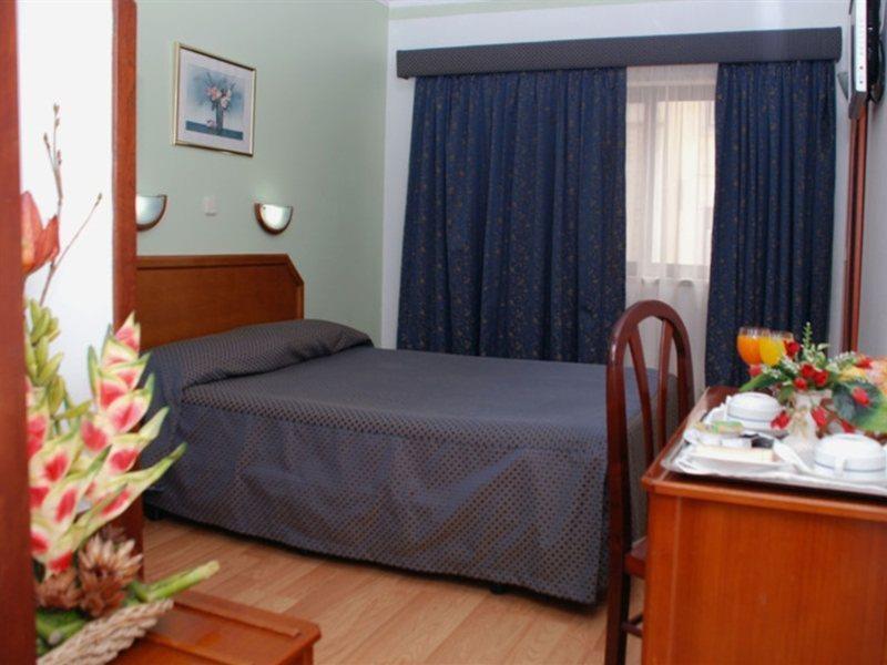 Hotel Anjos Лісабон Екстер'єр фото
