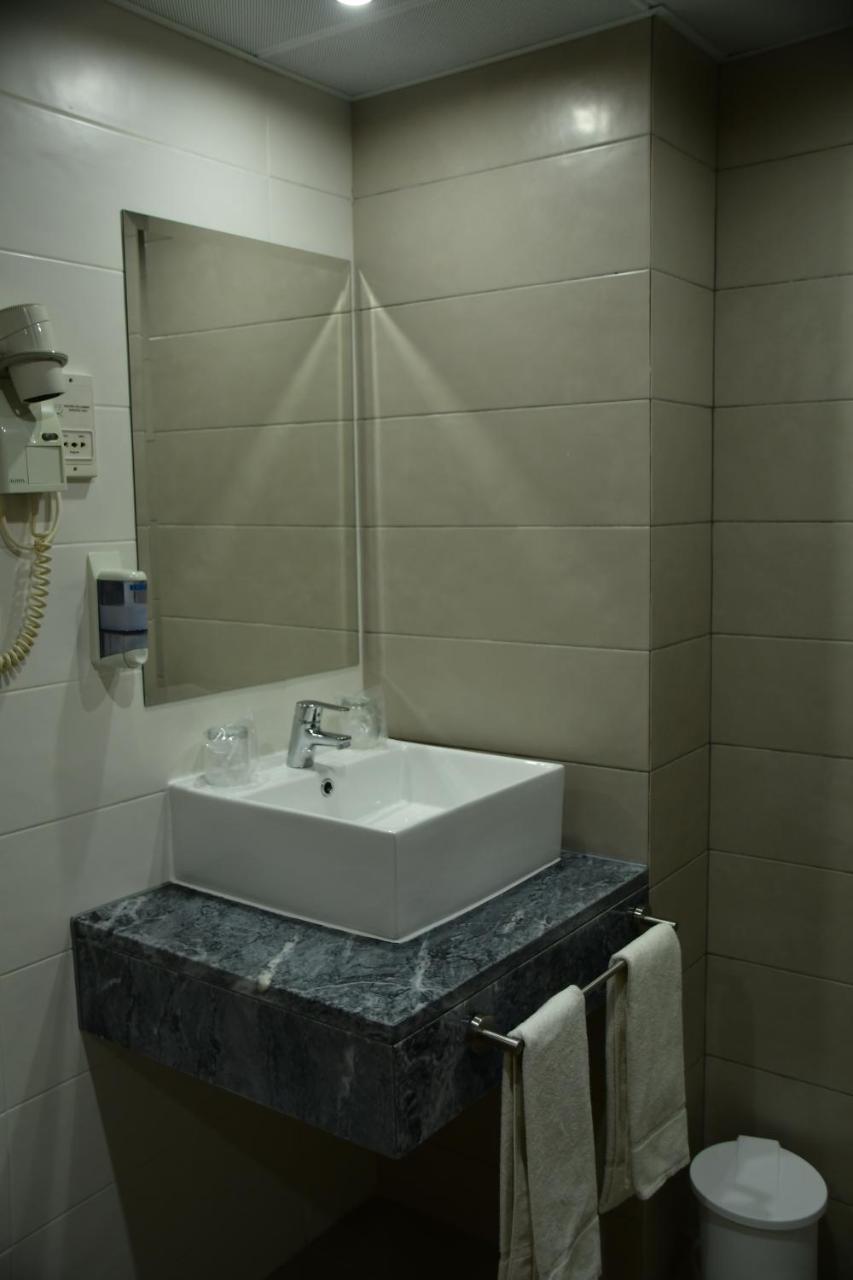 Hotel Anjos Лісабон Екстер'єр фото